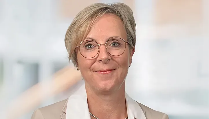 Stefani S.