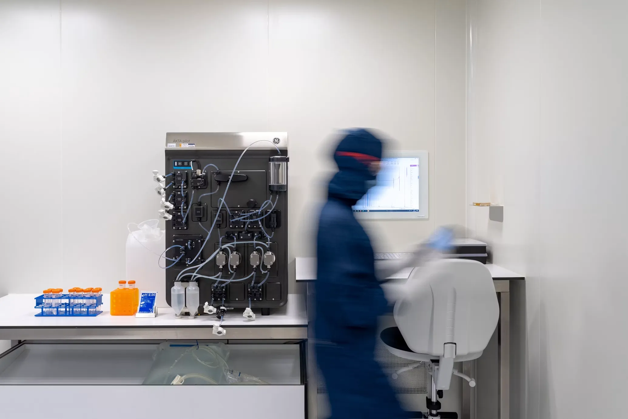 Associates in a laboratory environment